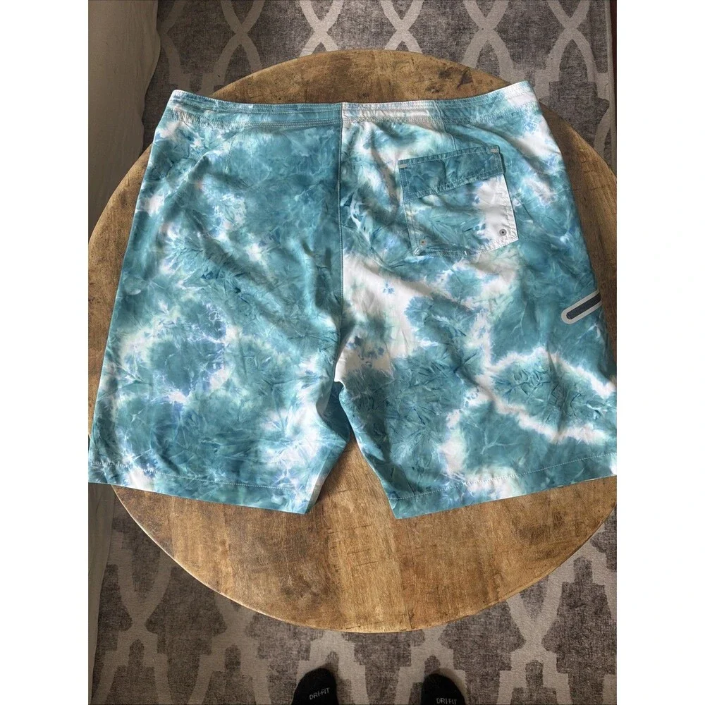 Tommy Bahama nwot tommy
